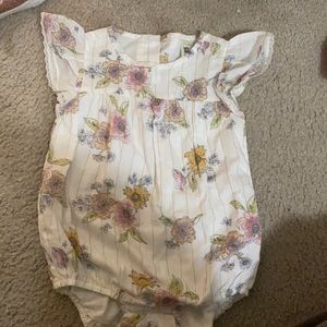 NWOT Oshkosh floral onesie